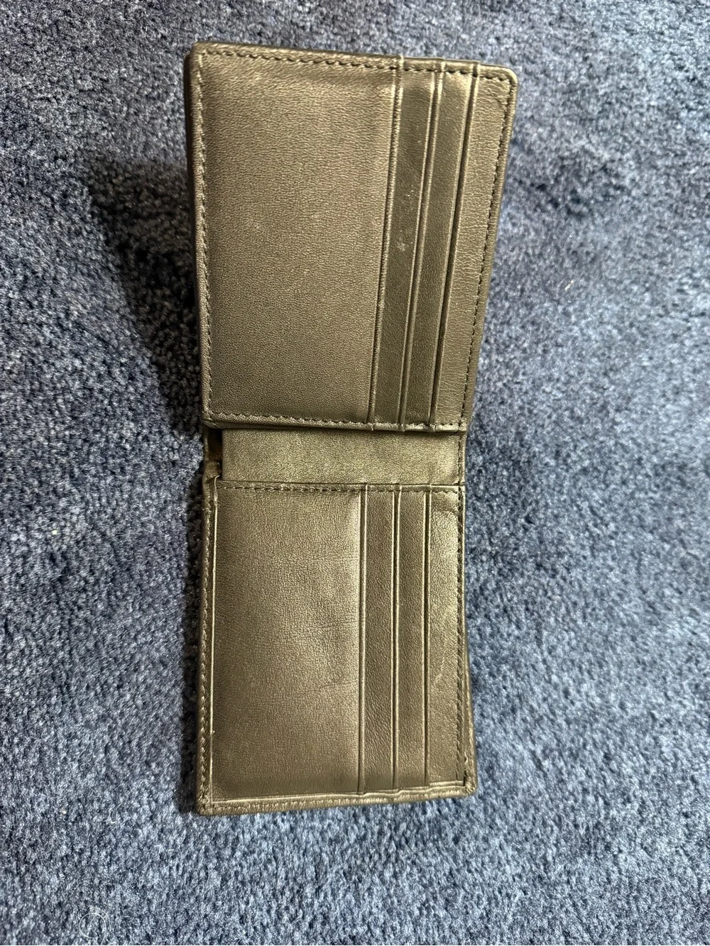 Men's Black Leather Bi-Fold Wallet - Classic Design